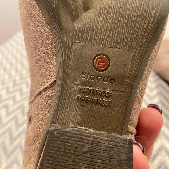 Blondo Waterproof Suede Ankle Booties – Taupe – Size 9.5M - Picture 6 of 9